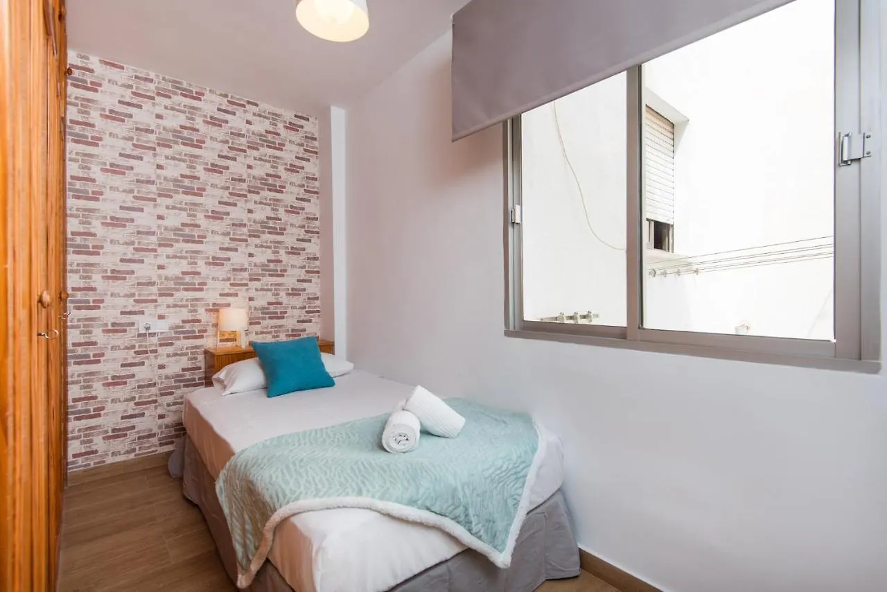 The 7Th Corner, Hugh Apartment Ideal For Groups Malaga
