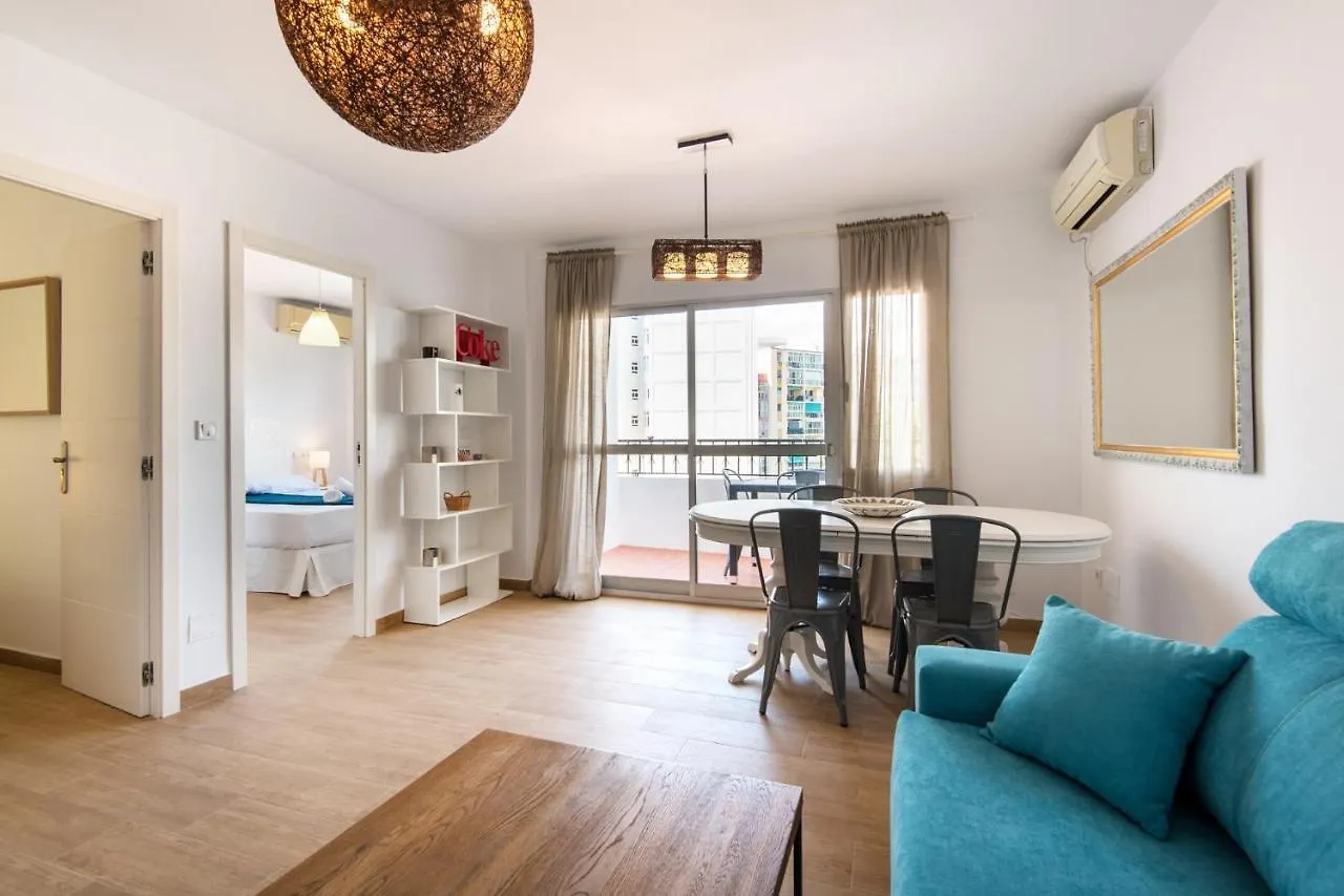 The 7Th Corner, Hugh Apartment Ideal For Groups Malaga