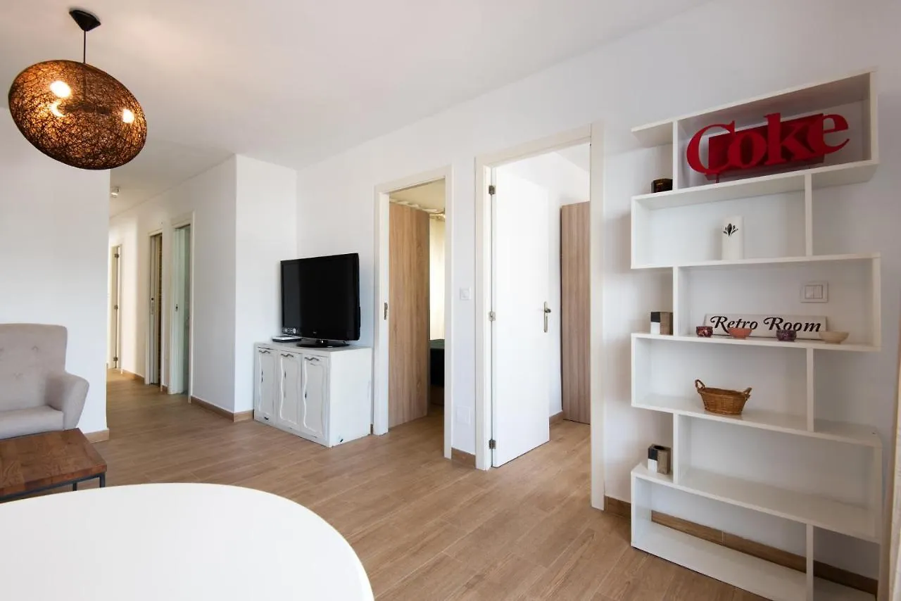 The 7Th Corner, Hugh Apartment Ideal For Groups Malaga