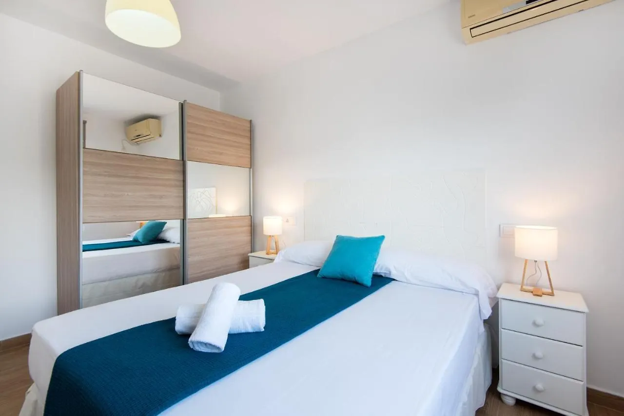 The 7Th Corner, Hugh Apartment Ideal For Groups Malaga