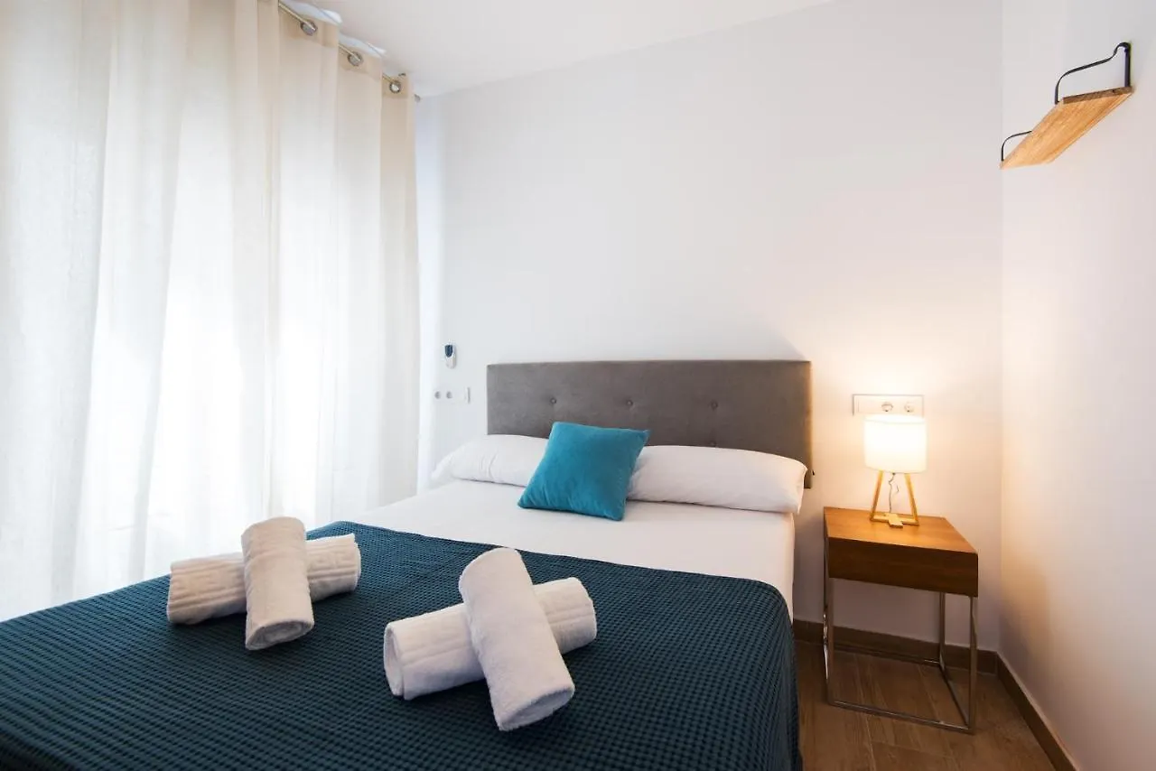 The 7Th Corner, Hugh Apartment Ideal For Groups Malaga