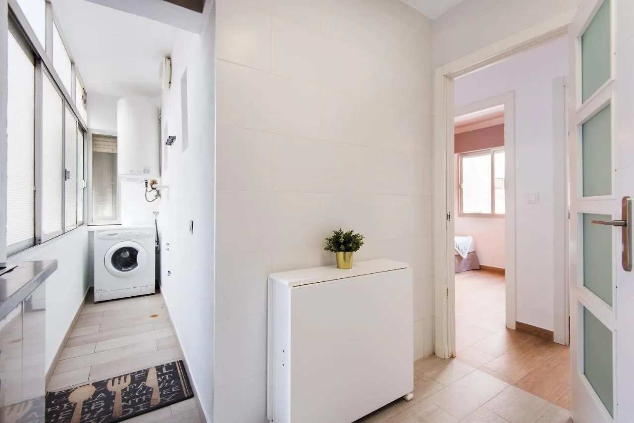 The 7Th Corner, Hugh Apartment Ideal For Groups Málaga